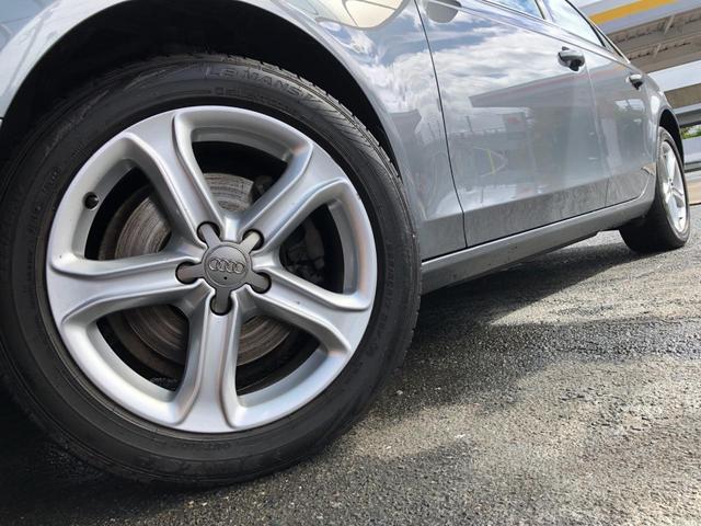 Ａ４ ２．０ＴＦＳＩ　／ナビ　フルセグＴＶ　バックカメラ　Ｂｌｕｅｔｏｏｔｈ　ＤＶＤ再生　オートキセノンライト　パワーシート　シートヒーター　衝突軽減ブレーキ　ブラインドスポット　アダプティブクルーズコントロール（30枚目）