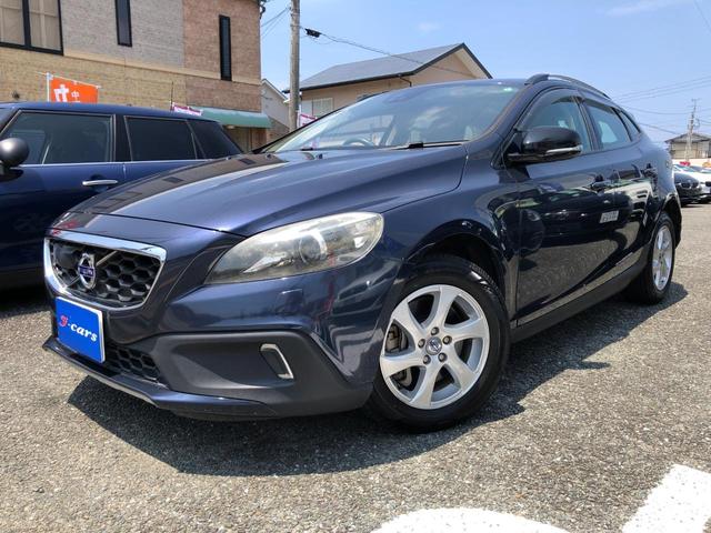 Ｖ４０ クロスカントリー　Ｔ５　ＡＷＤ　／ナビ　フルセグＴＶ　バックカメラ　Ｂｌｕｅｔｏｏｔｈ　レザーシート　パワーシート　シートヒーター　スマートキー２個　オートキセノンライト　衝突軽減ブレーキ　アダプティブクルーズ　ブラインドスポット（39枚目）
