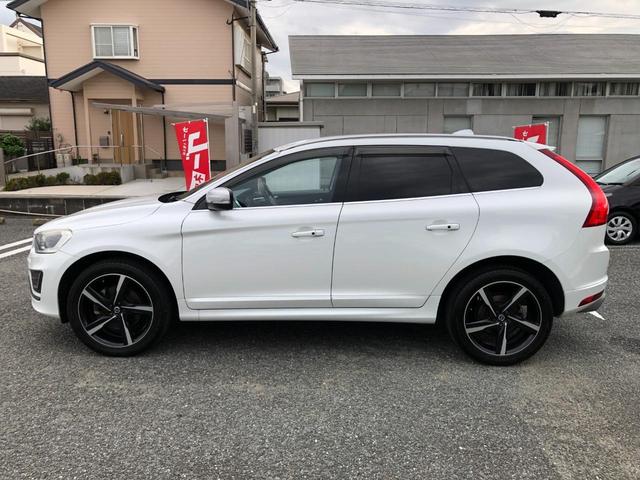 ＸＣ６０ Ｔ５　Ｒデザイン　／ナビ　フルセグＴＶ　バックカメラ　Ｂｌｕｅｔｏｏｔｈオーディオ　革シート　パワーシート　シートヒーター　オートキセノンライト　衝突軽減ブレーキ　アダプティブクルーズ　ブラインドスポット（41枚目）