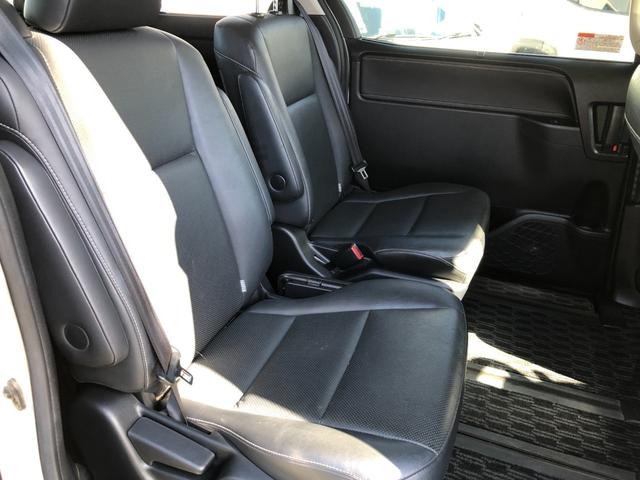 TOYOTA ESQUIRE HYBRID GI