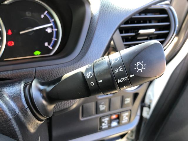 TOYOTA ESQUIRE HYBRID GI