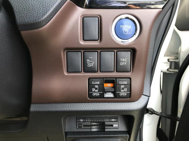 TOYOTA ESQUIRE HYBRID GI