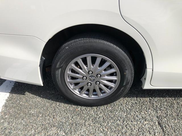 TOYOTA ESQUIRE HYBRID GI