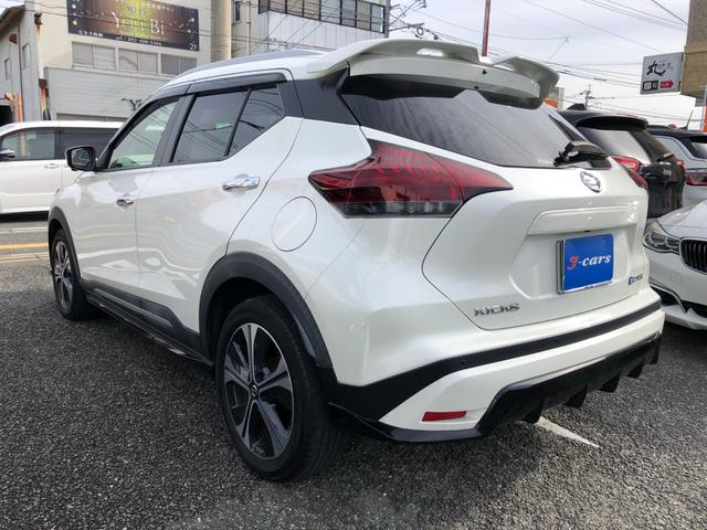 キックス Ｘ　／プロパイロット　９インチナビ　フルセグＴＶ　アラウンドビューモニター　Ｂｌｕｅｔｏｏｔｈオーディオ　オートＬＥＤヘッドライト　ハーフレザーシート　ＥＴＣ　エマージェンシーブレーキ（8枚目）