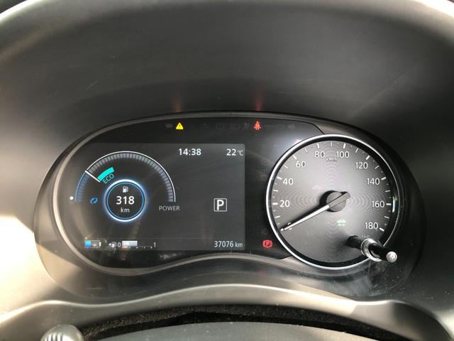 キックス Ｘ　／プロパイロット　９インチナビ　フルセグＴＶ　アラウンドビューモニター　Ｂｌｕｅｔｏｏｔｈオーディオ　オートＬＥＤヘッドライト　ハーフレザーシート　ＥＴＣ　エマージェンシーブレーキ（11枚目）