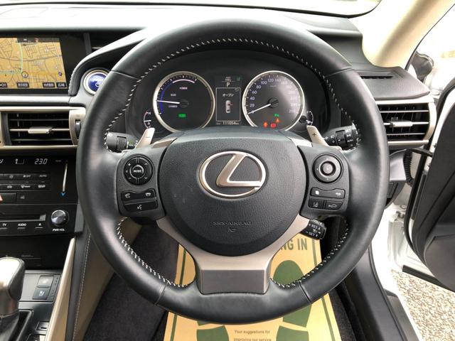 ☆衝突軽減ブレーキ☆　走行中に前方の車両等を認識し、衝突しそうな時は警報とブレーキで衝突回避と被害軽減をアシストします♪