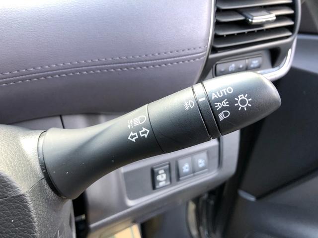 セレナ ｅ－パワー　ハイウェイスターＶ　／プロパイロット　１０インチナビ　アラウンドビューモニター　Ｂｌｕｅｔｏｏｔｈ　フリップダウンモニター　オートＬＥＤヘッドライト　衝突軽減　前後ソナー　踏み間違い防止　ブラインドスポット　禁煙車（26枚目）