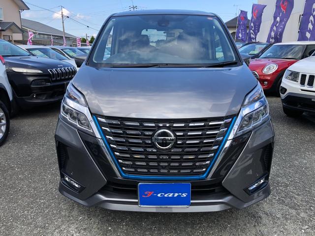 セレナ ｅ－パワー　ハイウェイスターＶ　／プロパイロット　１０インチナビ　アラウンドビューモニター　Ｂｌｕｅｔｏｏｔｈ　フリップダウンモニター　オートＬＥＤヘッドライト　衝突軽減　前後ソナー　踏み間違い防止　ブラインドスポット　禁煙車（41枚目）