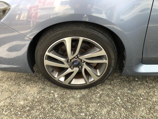 レヴォーグ １．６ＧＴ－Ｓアイサイト　／ナビ　フルセグＴＶ　バックカメラ　Ｂｌｕｅｔｏｏｔｈオーディオ　ＤＶＤ再生　オートＬＥＤヘッドライト　パドルシフト　ＥＴＣ　スマートキー　プッシュスタート　アダプティブクルーズ　衝突軽減ブレーキ（28枚目）