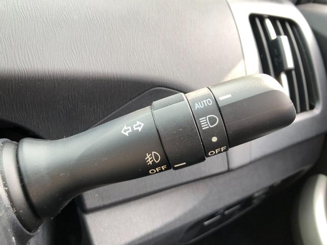 プリウス S /ナビ フルセグTV Bluetoothオーディオ オートキセノンライト ETC スマートキー ステアリングリモコン(24枚目)