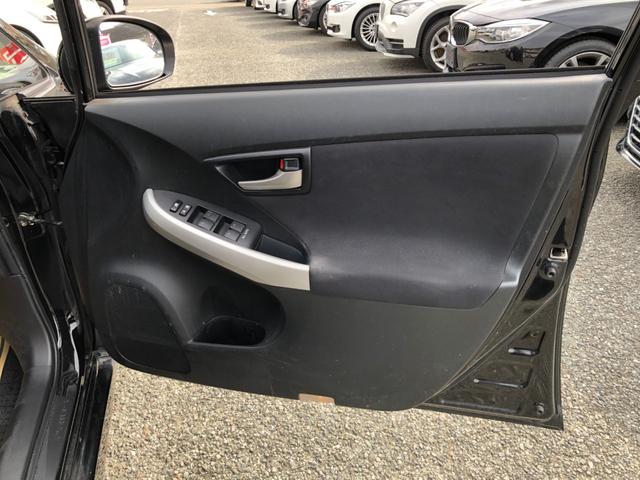 プリウス S /ナビ フルセグTV Bluetoothオーディオ オートキセノンライト ETC スマートキー ステアリングリモコン(26枚目)