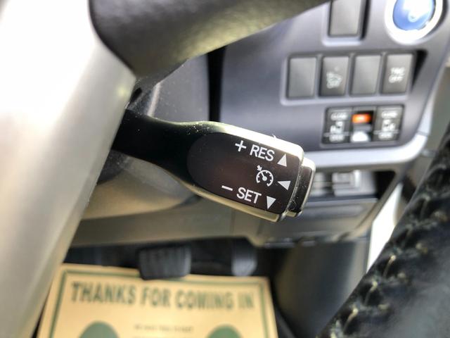 ヴォクシー ハイブリッドＶ　／１０インチナビ　バックカメラ　１２インチフリップダウンモニター　両側パワースライド　オートＬＥＤヘッドライト　シートヒーター　スマートキー　ＥＴＣ　Ｂｌｕｅｔｏｏｔｈオーディオ　クルーズコントロール（27枚目）