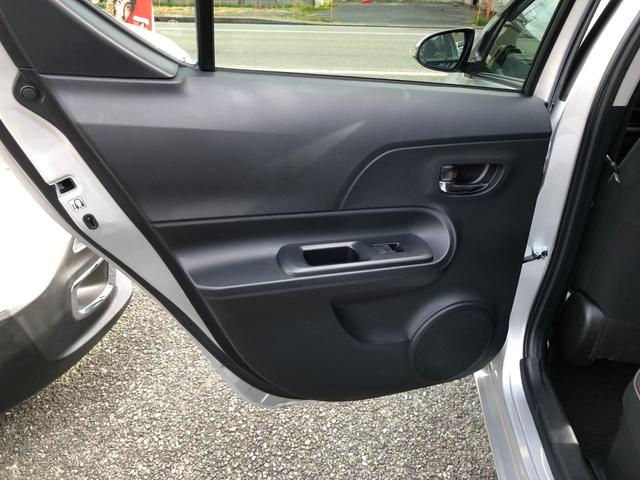 アクア Ｇ　／トヨタセーフティセンス　９インチナビ　フルセグＴＶ　バックカメラ　Ｂｌｕｅｔｏｏｔｈ　ＤＶＤ再生　オートＬＥＤヘッドライト　クルーズコントロール　シートヒーター　スマートキー　衝突軽減ブレーキ（32枚目）