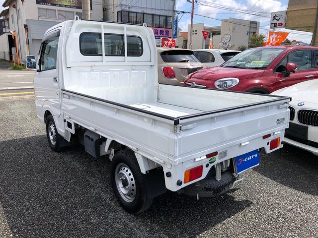 キャリイトラック KCスペシャル /デュアルカメラブレーキサポート 5速マニュアル 社外CDデッキ 切替式4WD 三方開 車線逸脱警報 横滑り防止(8枚目)