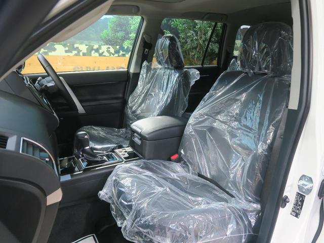 TX Lパッケージ・ブラックエディション 登録済未使用車 セーフティセンス サンルーフ ルーフレール クリアランスソナー レーダークルーズ LEDヘッド スマートキー 純正18インチアルミ オートマチックハイビーム(45枚目)