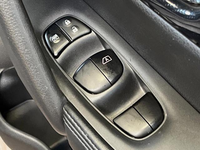 20X 純正SDナビ 禁煙車 エマージェンシーブレーキ バックカメラ クリアランスソナー パワーバックドア 純正18インチアルミ Bluetooth ビルトインETC アイドリングストップ(44枚目)
