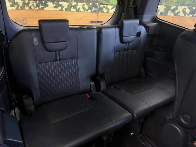 ノア ハイブリッドＳ－Ｚ　禁煙車　ナビ付１０．５インチディスプレイオーディオ　バックカメラ　衝突軽減　レーダークルーズ　ブラインドスポットモニター　パワスラ　ハーフレザーシート　純正１７インチアルミ　シートヒーター　ＥＴＣ（11枚目）