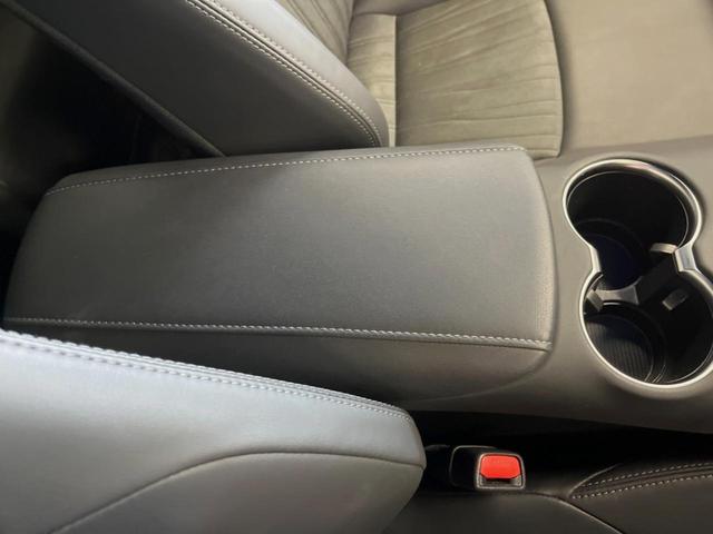 ハリアー Ｇ　禁煙車　レーダークルーズコントロール　ブラインドスポットモニター　デジタルインナーミラー１２．３型ディスプレイオーディオ　バックカメラ　純正革巻きステアリング　純正１８インチアルミ　パワーシート（46枚目）
