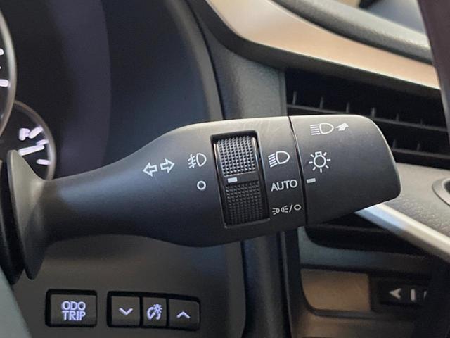 ＲＸ ＲＸ４５０ｈ　バージョンＬ　禁煙車　サンルーフ　１２．３インチメーカーナビ　全周囲カメラ　プリクラッシュセーフティ　レーダークルーズ　ブラインドスポットモニター　全席シートヒーター　メモリー機能付きパワーシート　ＬＥＤヘッド（40枚目）
