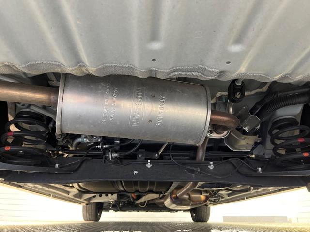 セレナ e-パワー ハイウェイスターV 純正10インチナビ 全周囲カメラ クルーズコントロール エマージェンシーブレーキ パワースライドドア ブラインドスポットモニター LEDヘッド 16インチアルミ インテリジェントキー(21枚目)