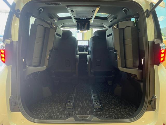 アルファード Z 純正14インチナビ モデリスタエアロ ガラスルーフ 全周囲カメラ トヨタセーフティセンス 両側電動スライド フリップダウンモニター 3眼LEDヘッド 合皮シート シートベンチレーション(11枚目)