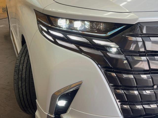アルファード Z 純正14インチナビ モデリスタエアロ ガラスルーフ 全周囲カメラ トヨタセーフティセンス 両側電動スライド フリップダウンモニター 3眼LEDヘッド 合皮シート シートベンチレーション(13枚目)