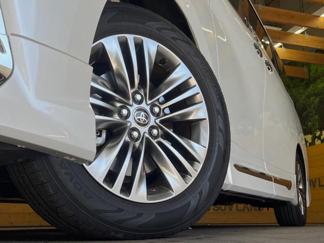 アルファード Z 純正14インチナビ モデリスタエアロ ガラスルーフ 全周囲カメラ トヨタセーフティセンス 両側電動スライド フリップダウンモニター 3眼LEDヘッド 合皮シート シートベンチレーション(14枚目)