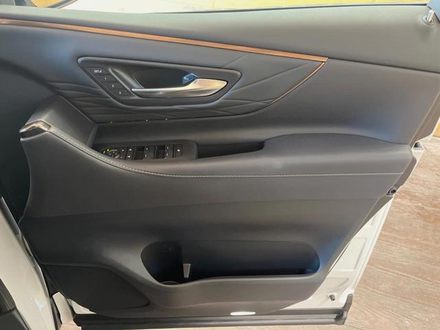 アルファード Z 純正14インチナビ モデリスタエアロ ガラスルーフ 全周囲カメラ トヨタセーフティセンス 両側電動スライド フリップダウンモニター 3眼LEDヘッド 合皮シート シートベンチレーション(38枚目)