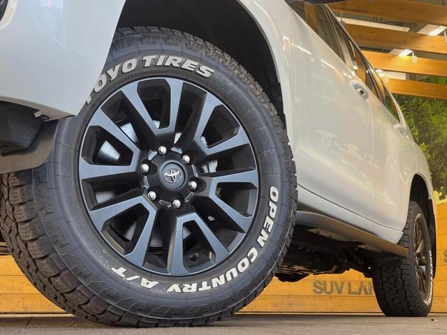 ランドクルーザープラド ＴＸ　Ｌパッケージ　マットブラックエディション　禁煙車　ＢＩＧ－Ｘ９インチナビ　サンルーフ　バックカメラ　パワーシート　レーダークルーズコントロール　革シート　デュアルオートエアコン　シートエアコン　ルーフレール　セーフティセンス　１８インチアルミ（14枚目）