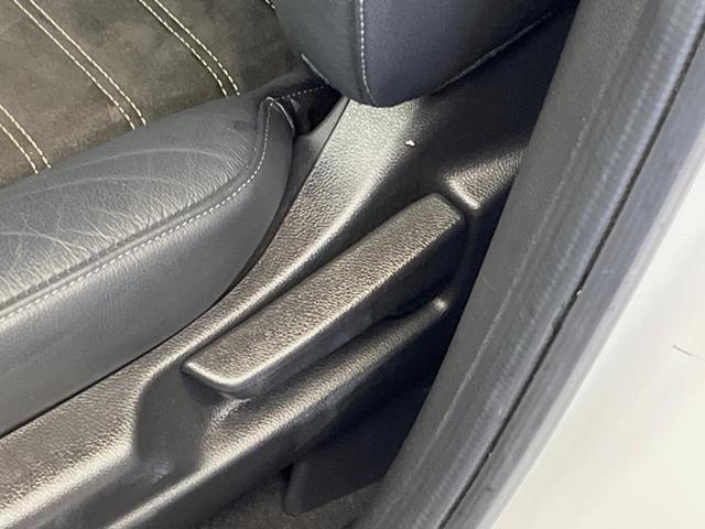 ヴェゼル ハイブリッドＲＳ・ホンダセンシング　純正８型ナビ　禁煙車　レーダークルーズ　レーンアシスト　シートヒーター　バックカメラ　ＬＥＤヘッド　純正１８インチアルミ　ハーフレザーシート　ＥＴＣ　スマートキー　Ｂｌｕｅｔｏｏｔｈ（22枚目）
