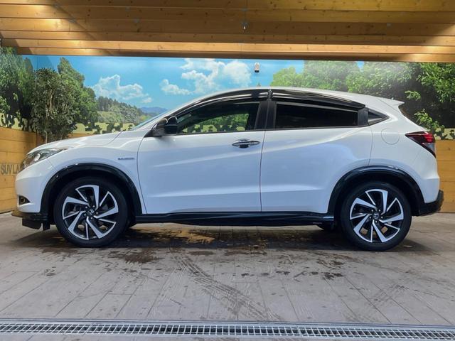 ヴェゼル ハイブリッドＲＳ・ホンダセンシング　純正８型ナビ　禁煙車　レーダークルーズ　レーンアシスト　シートヒーター　バックカメラ　ＬＥＤヘッド　純正１８インチアルミ　ハーフレザーシート　ＥＴＣ　スマートキー　Ｂｌｕｅｔｏｏｔｈ（49枚目）
