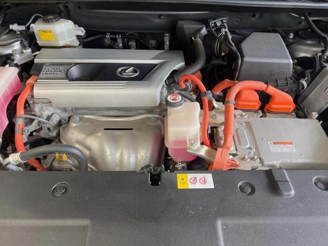 ＮＸ ＮＸ３００ｈ　アーバンスタイル　純正ナビ　バックカメラ　レーダークルーズ　禁煙車　パワーシート　パワーバックドア　シートヒーター　三眼ＬＥＤヘッド　クリアランスソナー　車線逸脱警報　ＥＴＣ　Ｂｌｕｅｔｏｏｔｈ　スマートキー（19枚目）