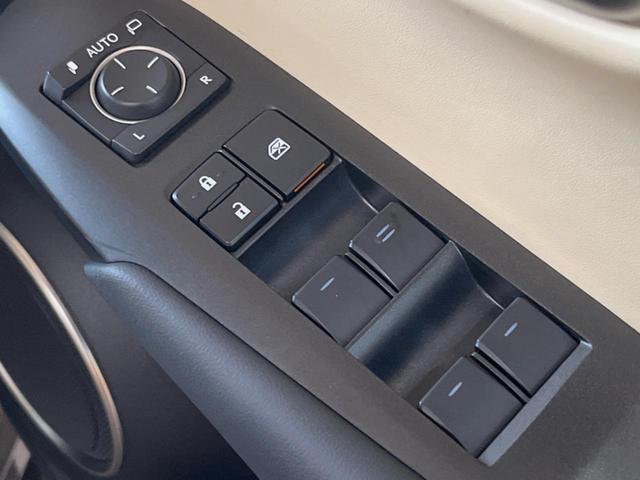 ＮＸ ＮＸ３００ｈ　アーバンスタイル　純正ナビ　バックカメラ　レーダークルーズ　禁煙車　パワーシート　パワーバックドア　シートヒーター　三眼ＬＥＤヘッド　クリアランスソナー　車線逸脱警報　ＥＴＣ　Ｂｌｕｅｔｏｏｔｈ　スマートキー（29枚目）