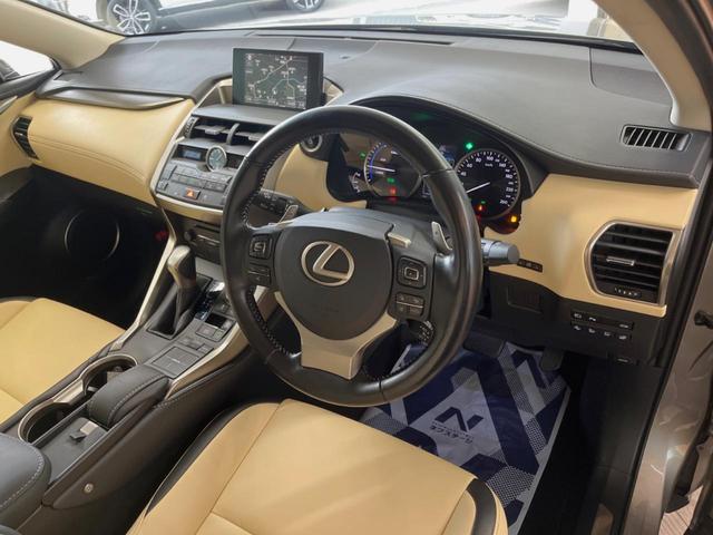 ＮＸ ＮＸ３００ｈ　アーバンスタイル　純正ナビ　バックカメラ　レーダークルーズ　禁煙車　パワーシート　パワーバックドア　シートヒーター　三眼ＬＥＤヘッド　クリアランスソナー　車線逸脱警報　ＥＴＣ　Ｂｌｕｅｔｏｏｔｈ　スマートキー（31枚目）