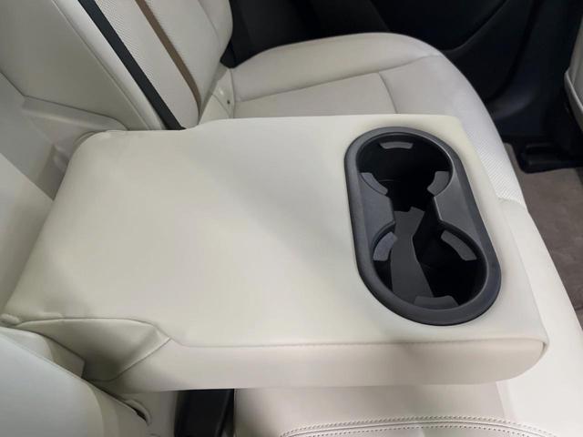 ＣＸ－６０ ＸＤ－ハイブリッド　エクスクルーシブモダン　４ＷＤ　サンルーフ　１２．３型マツダコネクトナビ　全周囲カメラ　ＢＯＳＥサウンド　禁煙車　レーダークルーズ　パワーバックドア　パワーシート　シートベンチレーション　ＬＥＤヘッド　白革シート　ＥＴＣ（35枚目）