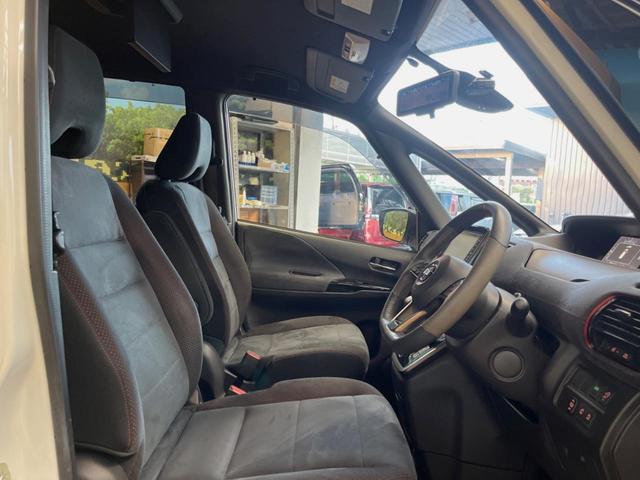 セレナ ニスモ 純正9型ナビ 全周囲カメラ プロパイロット フリップダウンモニター デジタルインナーミラー LEDヘッド ハンズフリーパワースライドドア エマージェンシーブレーキ デジタルインナーミラー 禁煙車(8枚目)