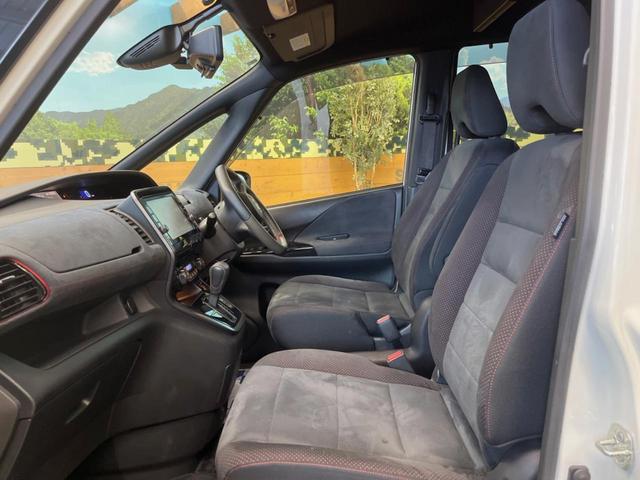 セレナ ニスモ 純正9型ナビ 全周囲カメラ プロパイロット フリップダウンモニター デジタルインナーミラー LEDヘッド ハンズフリーパワースライドドア エマージェンシーブレーキ デジタルインナーミラー 禁煙車(23枚目)