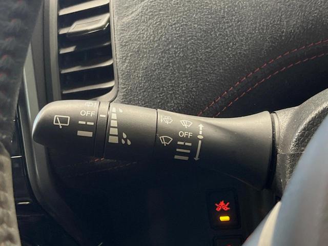 セレナ ニスモ 純正9型ナビ 全周囲カメラ プロパイロット フリップダウンモニター デジタルインナーミラー LEDヘッド ハンズフリーパワースライドドア エマージェンシーブレーキ デジタルインナーミラー 禁煙車(40枚目)