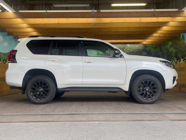 ランドクルーザープラド ＴＸ　Ｌパッケージ　マットブラックエディション　４ＷＤ　サンルーフ　９型ディスプレイオーディオ　全周囲カメラ　レーダークルーズ　パワーシート　シートベンチレーション　ＥＴＣ２．０　禁煙車　ブラインドスポットモニター　クリアランスソナー　ＬＥＤヘッド（52枚目）