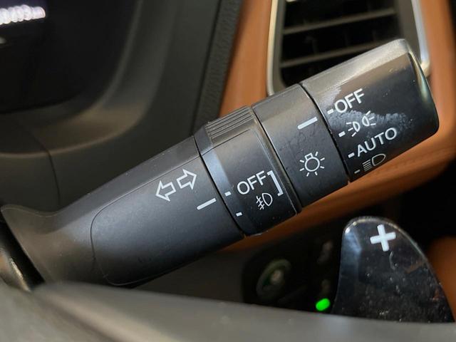 ヴェゼル ハイブリッドＺ・ホンダセンシング　禁煙車　純正ナビ　バックカメラ　レーダークルーズ　ＥＴＣ　シートヒーター　ホンダセンシング　スマートキー　純正革巻きステアリング　純正１７インチアルミ　ＬＥＤヘッドライト　ハーフレザーシート（23枚目）