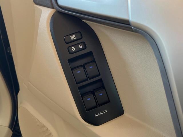ランドクルーザープラド TX Lパッケージ マットブラックエディション 7人乗り サンルーフ BIG-X9型ナビ バックカメラ セーフティセンス レーダークルーズ フリップダウン ベージュ革シート シートベンチレーション LEDヘッド グレード専用18インチアルミ ETC(34枚目)