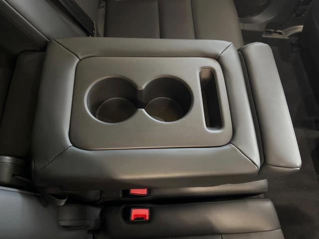 エクストレイル G e-4ORCE 禁煙車 サンルーフ ニッサンコネクト12.3型ディスプレイオーディオ 全周囲カメラ プロパイロット ブラインドスポットモニター シートヒーター 純正革巻きステアリング 純正19インチアルミ(41枚目)