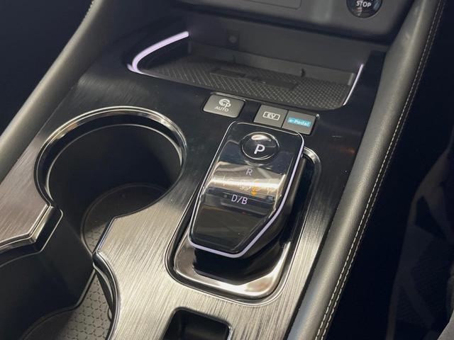 エクストレイル G e-4ORCE 禁煙車 サンルーフ ニッサンコネクト12.3型ディスプレイオーディオ 全周囲カメラ プロパイロット ブラインドスポットモニター シートヒーター 純正革巻きステアリング 純正19インチアルミ(50枚目)