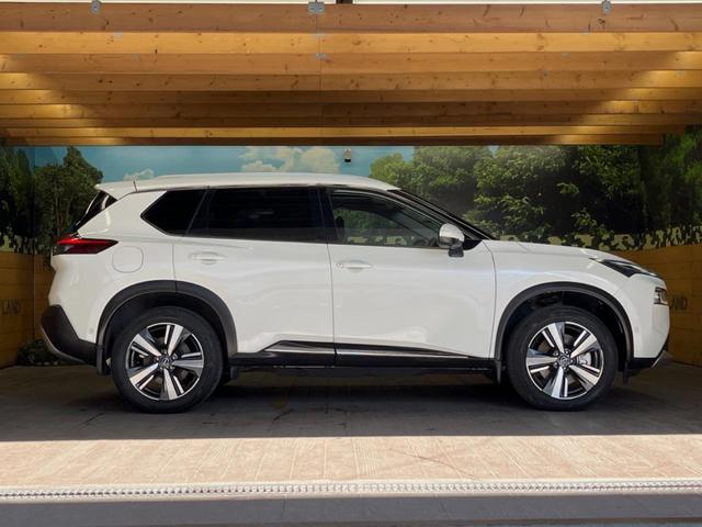 エクストレイル G e-4ORCE 禁煙車 サンルーフ ニッサンコネクト12.3型ディスプレイオーディオ 全周囲カメラ プロパイロット ブラインドスポットモニター シートヒーター 純正革巻きステアリング 純正19インチアルミ(56枚目)