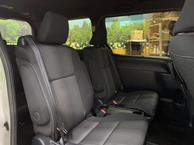 ヴォクシー ZS 煌II TRDエアロ 純正10インチナビ バックカメラ セーフティセンス 両側パワスラ クリアランスソナー フリップダウン LEDヘッド デュアルオートエアコン 16インチアルミ 革巻きステアリング ETC(8枚目)