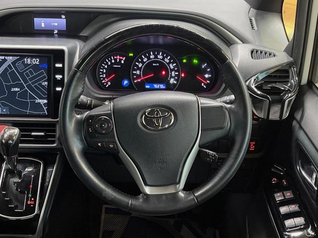 ヴォクシー ZS 煌II TRDエアロ 純正10インチナビ バックカメラ セーフティセンス 両側パワスラ クリアランスソナー フリップダウン LEDヘッド デュアルオートエアコン 16インチアルミ 革巻きステアリング ETC(11枚目)