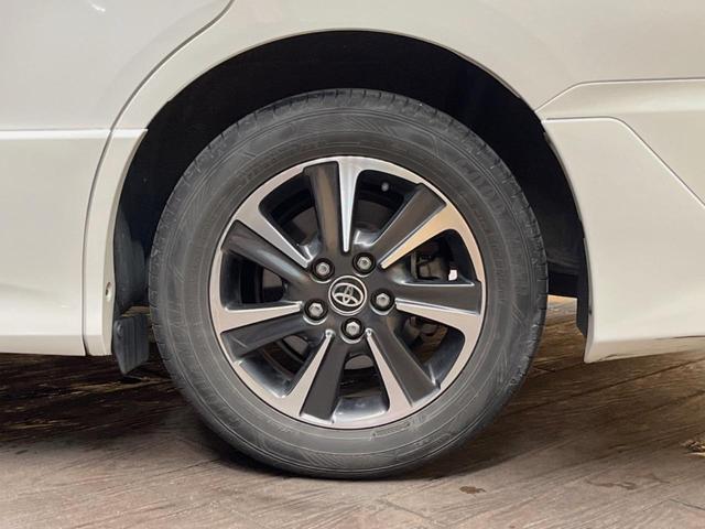 ヴォクシー ZS 煌II TRDエアロ 純正10インチナビ バックカメラ セーフティセンス 両側パワスラ クリアランスソナー フリップダウン LEDヘッド デュアルオートエアコン 16インチアルミ 革巻きステアリング ETC(24枚目)