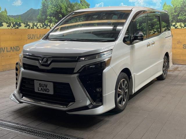 ヴォクシー ZS 煌II TRDエアロ 純正10インチナビ バックカメラ セーフティセンス 両側パワスラ クリアランスソナー フリップダウン LEDヘッド デュアルオートエアコン 16インチアルミ 革巻きステアリング ETC(49枚目)