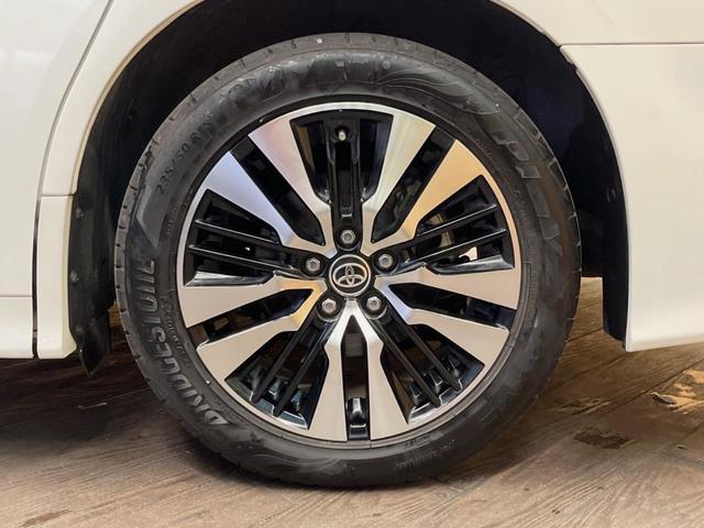 アルファード 2.5S Cパッケージ 禁煙車 純正9型ディスプレイオーディオ バックカメラ 12.8型フリップダウンモニター レーダークルーズコントロール シートベンチレーション 純正ウッドコンビステアリング 純正18インチアルミ(13枚目)