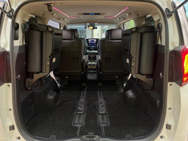アルファード 2.5S Cパッケージ 禁煙車 純正9型ディスプレイオーディオ バックカメラ 12.8型フリップダウンモニター レーダークルーズコントロール シートベンチレーション 純正ウッドコンビステアリング 純正18インチアルミ(28枚目)